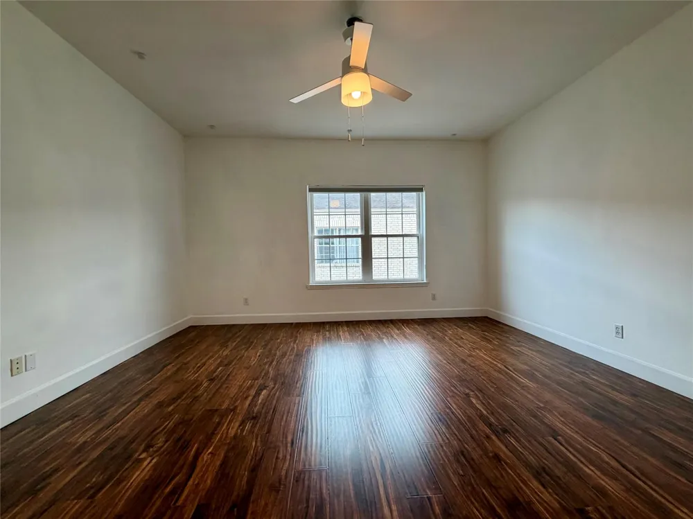 3800 Tanglewilde Street #602 Houston, TX 77063