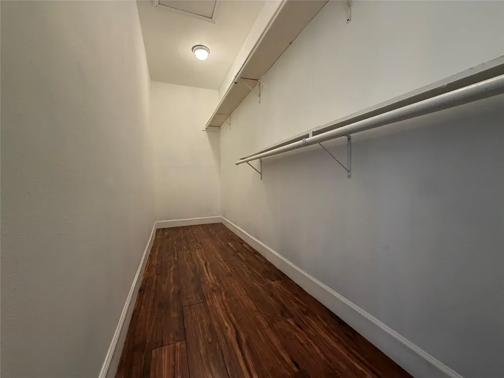 3800 Tanglewilde Street #602 Houston, TX 77063