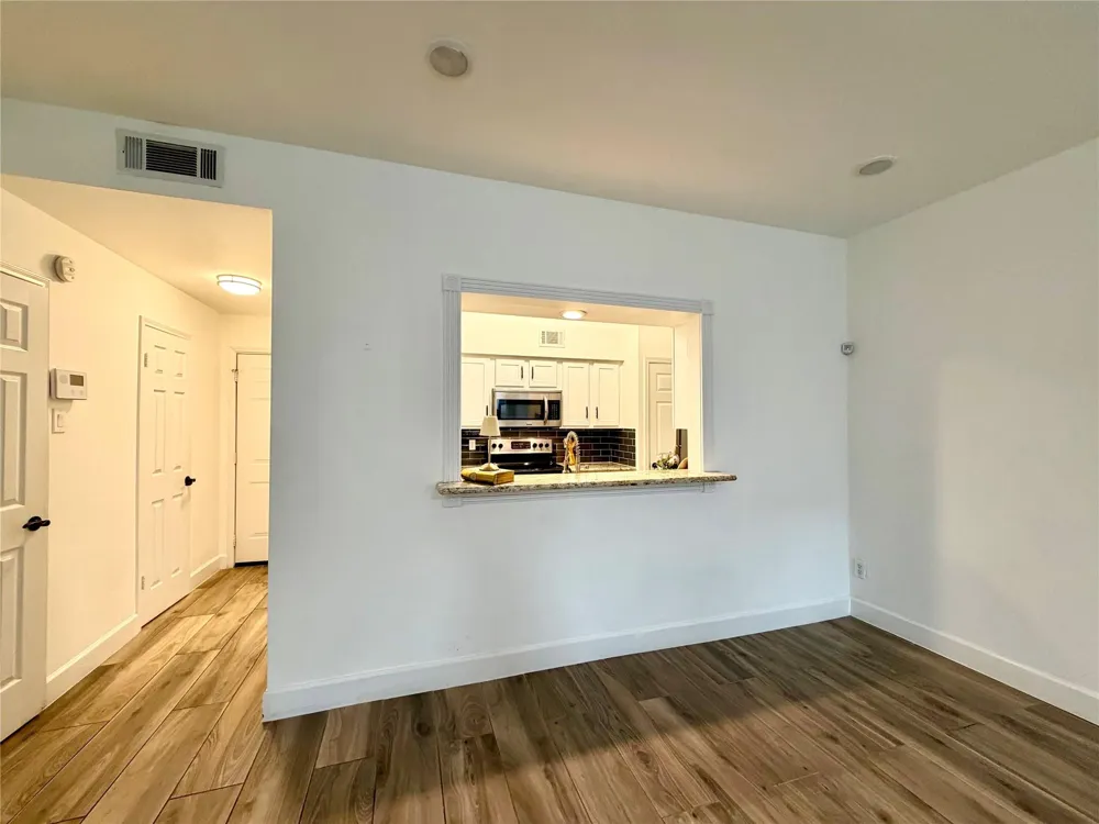 3800 Tanglewilde Street #602 Houston, TX 77063