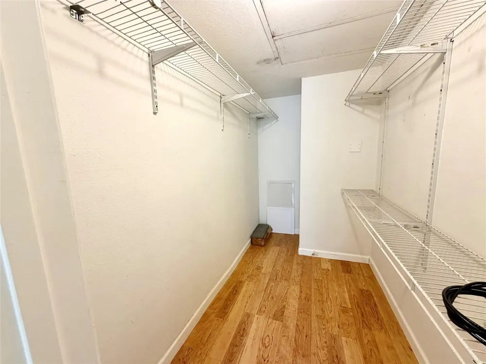 4639 Wild Indigo Street #463 Houston, TX 77027