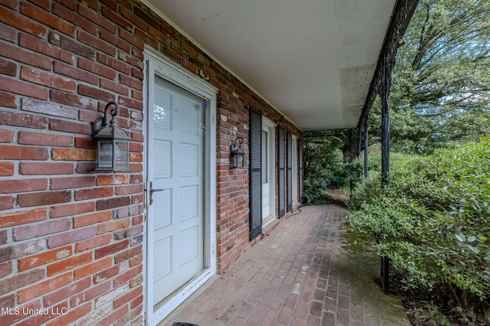 1411 Memorial Drive Cleveland, MS 38732