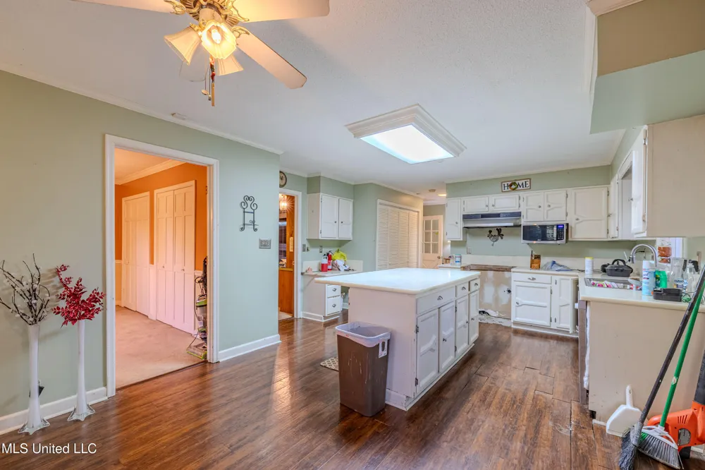 1411 Memorial Drive Cleveland, MS 38732