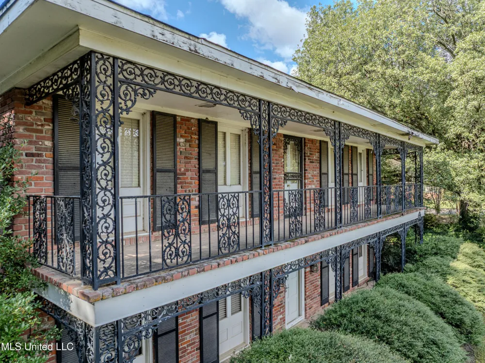 1411 Memorial Drive Cleveland, MS 38732
