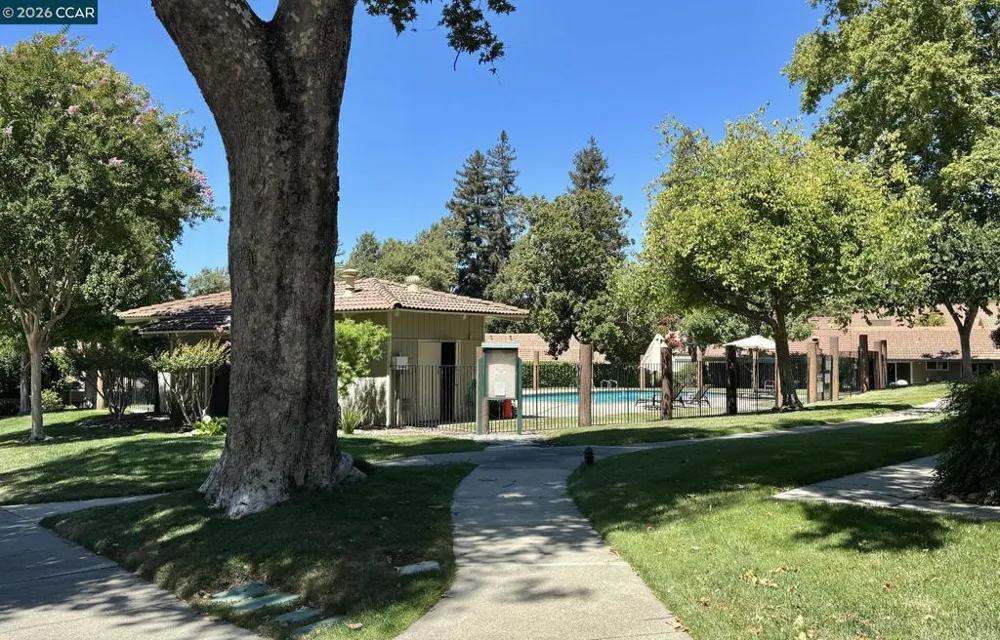 1463 Via Loma Walnut Creek, CA 94598