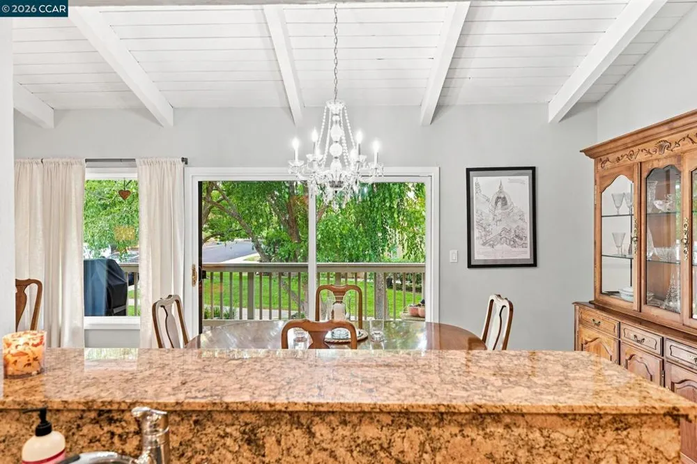 1463 Via Loma Walnut Creek, CA 94598