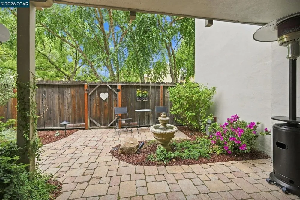 1463 Via Loma Walnut Creek, CA 94598