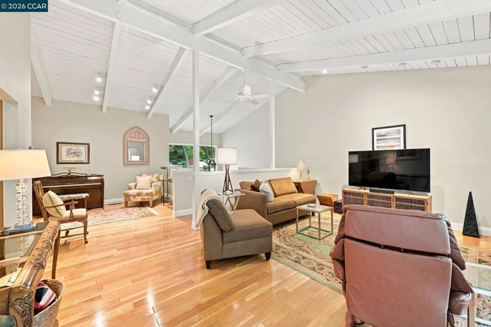 1463 Via Loma Walnut Creek, CA 94598