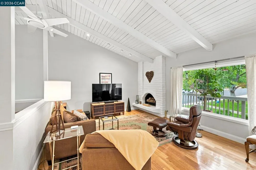 1463 Via Loma Walnut Creek, CA 94598