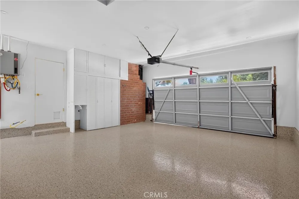 3370 Coy Sherman Oaks, CA 91423