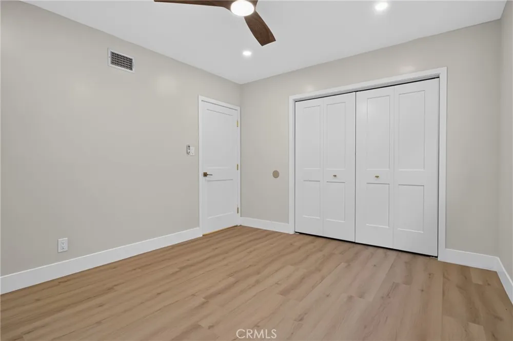 3370 Coy Sherman Oaks, CA 91423