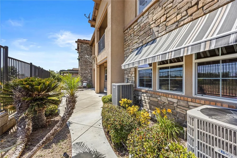 17206 Coriander Court Yorba Linda, CA 92886
