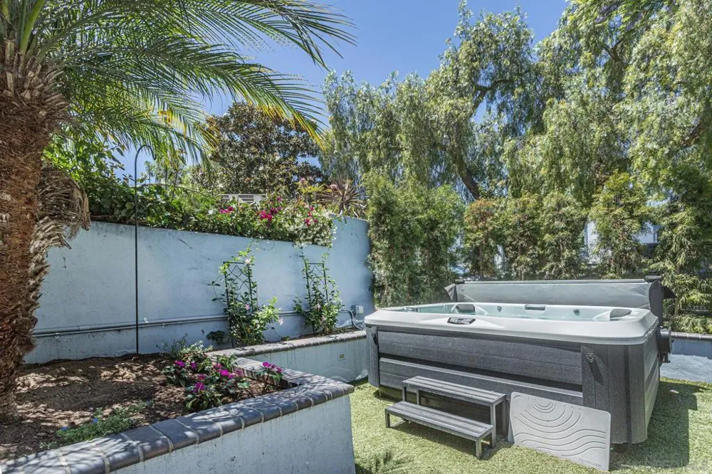 221 B Ave Coronado, CA 92118