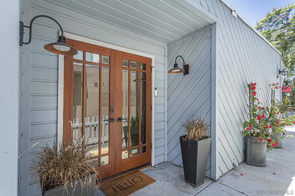 221 B Ave Coronado, CA 92118