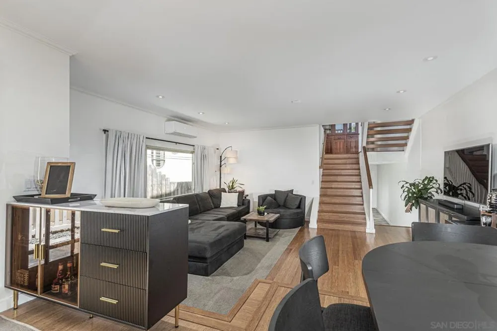 221 B Ave Coronado, CA 92118