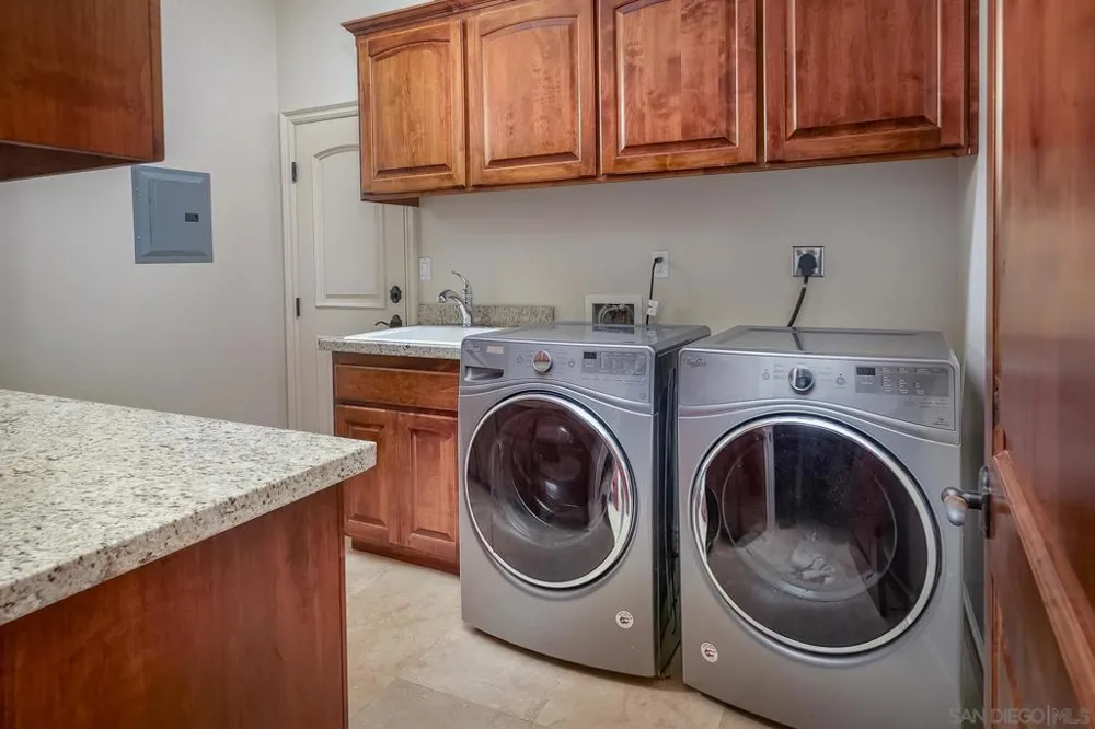 14411 Pauma Alta Drive Valley Center, CA 92082