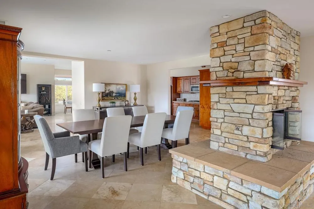 14411 Pauma Alta Drive Valley Center, CA 92082