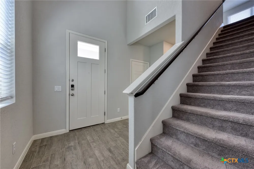 1945 Edelweiss New Braunfels, TX 78130
