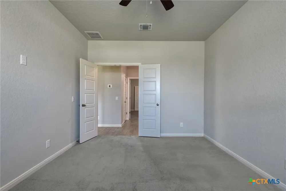 1945 Edelweiss New Braunfels, TX 78130