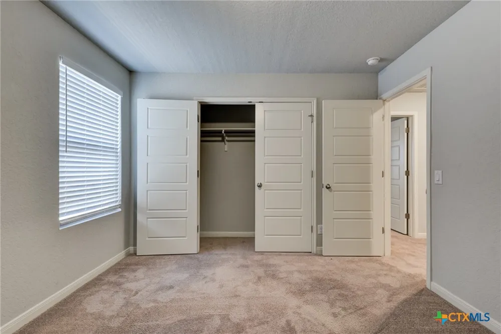 1945 Edelweiss New Braunfels, TX 78130