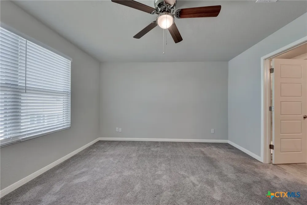 1945 Edelweiss New Braunfels, TX 78130