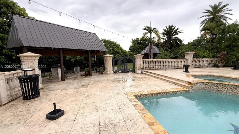 16200 SW 173rd Ave #1 Miami, FL 33187