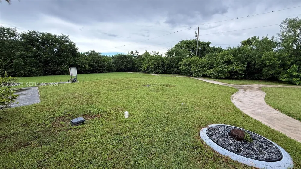 16200 SW 173rd Ave #1 Miami, FL 33187