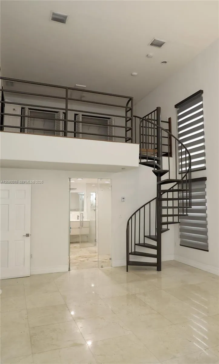 16200 SW 173rd Ave #1 Miami, FL 33187