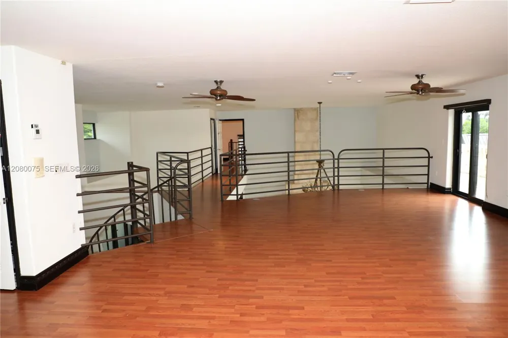 16200 SW 173rd Ave #1 Miami, FL 33187