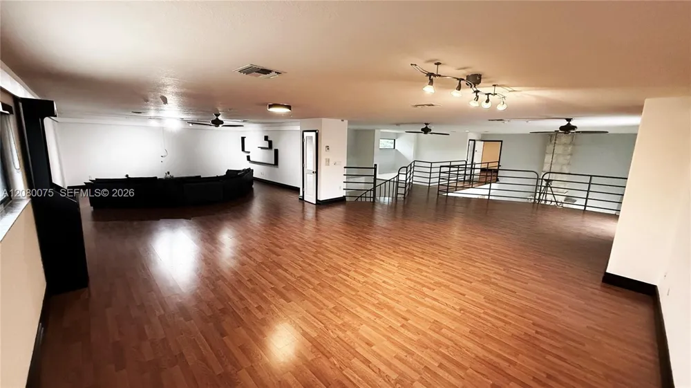 16200 SW 173rd Ave #1 Miami, FL 33187