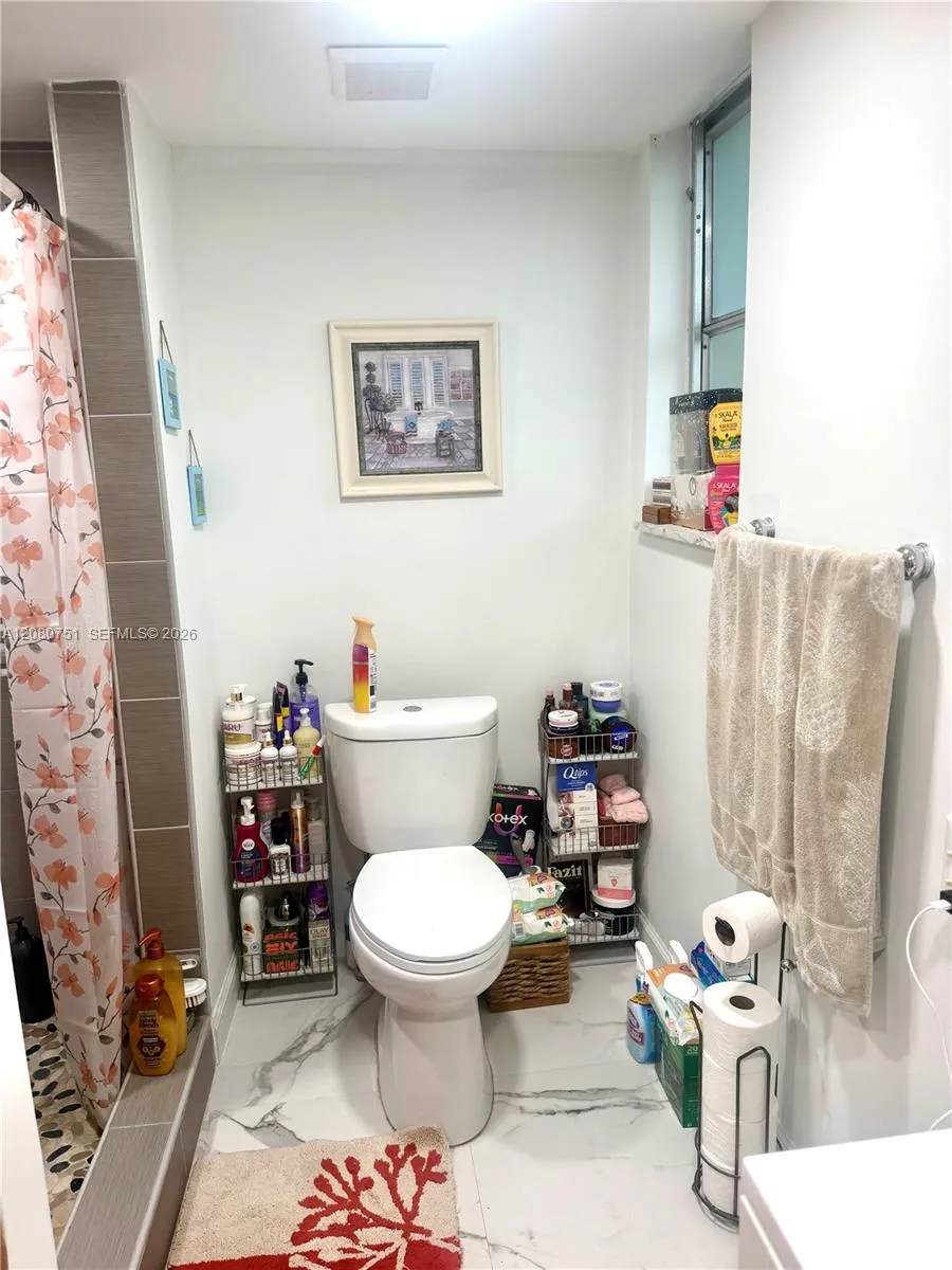 3851 SW 59th Ter Davie, FL 33314
