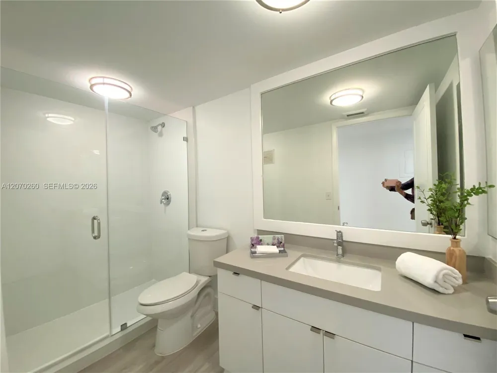 4780 NW 102nd Ave #104 Doral, FL 33178