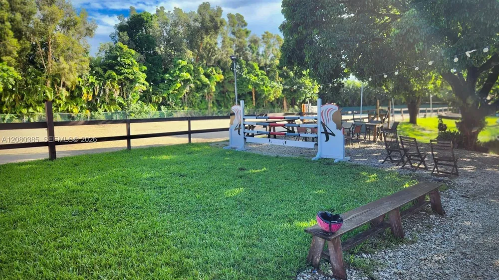 14101 Luray Rd Southwest Ranches, FL 33330