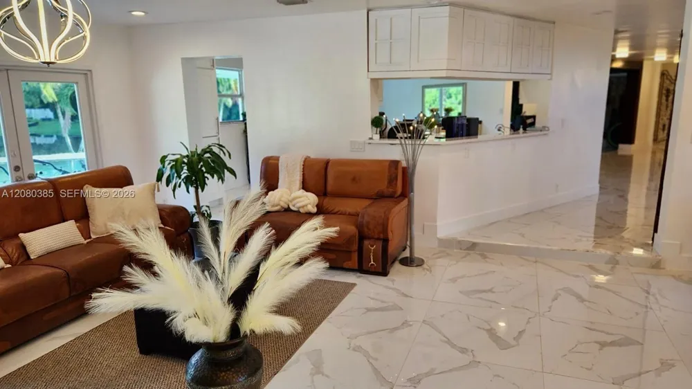 14101 Luray Rd Southwest Ranches, FL 33330