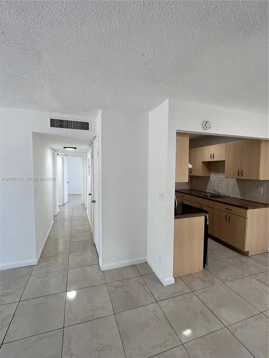 1333 S Dixie Hwy #213 Deerfield Beach, FL 33441