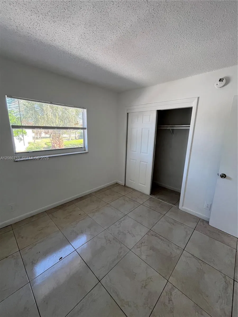 1333 S Dixie Hwy #213 Deerfield Beach, FL 33441