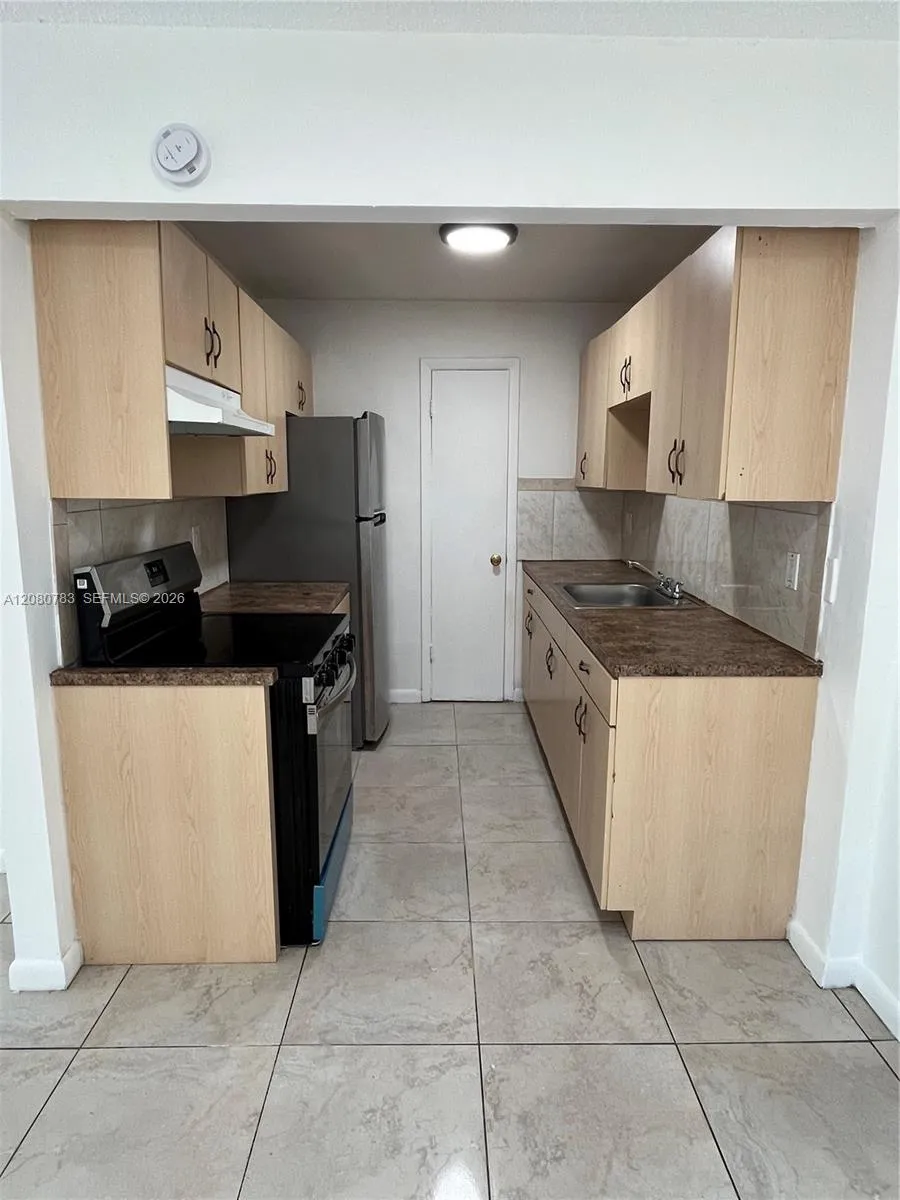 1333 S Dixie Hwy #213 Deerfield Beach, FL 33441