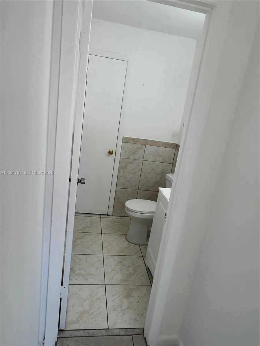 1333 S Dixie Hwy #213 Deerfield Beach, FL 33441