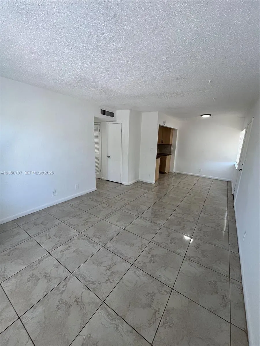 1333 S Dixie Hwy #213 Deerfield Beach, FL 33441