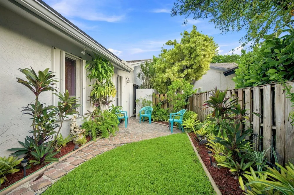11613 SUNFISH WAY Cooper City, FL 33026