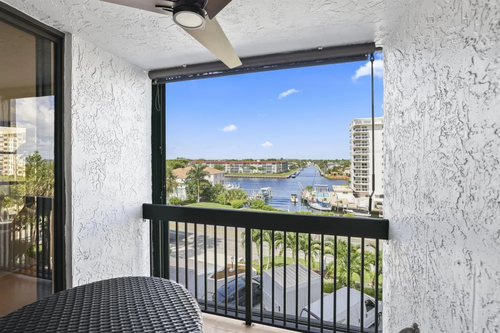1155 Hillsboro Mile #402 Hillsboro Beach, FL 33062