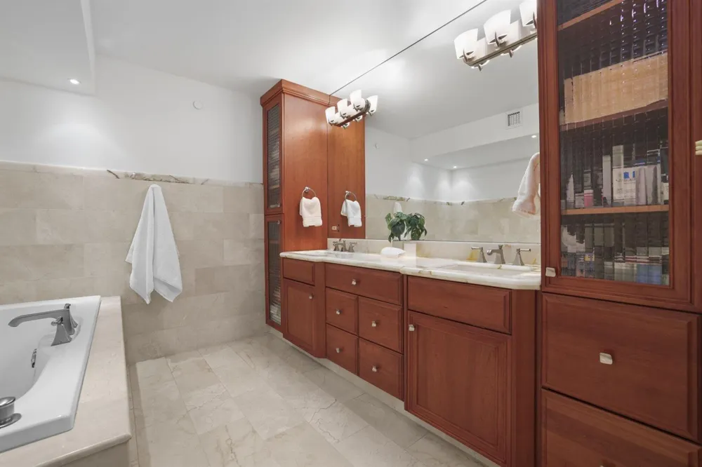 1155 Hillsboro Mile #402 Hillsboro Beach, FL 33062
