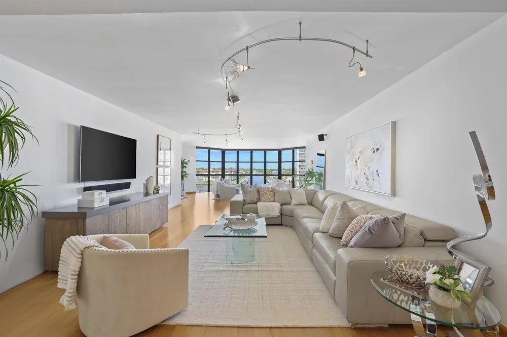 1155 Hillsboro Mile #402 Hillsboro Beach, FL 33062