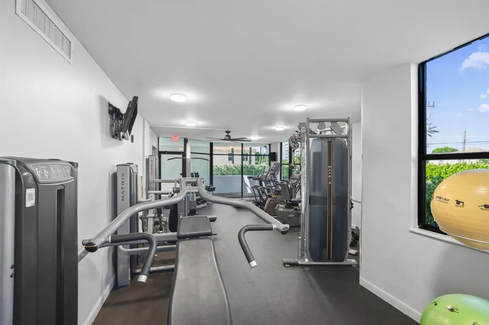 1155 Hillsboro Mile #402 Hillsboro Beach, FL 33062