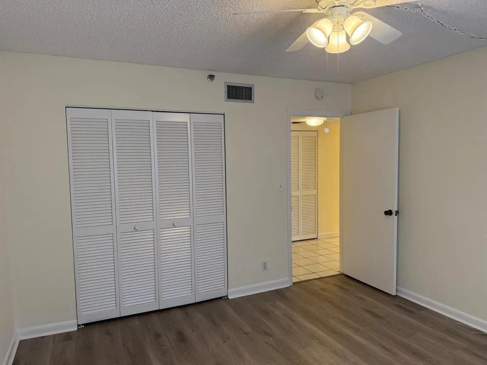 7030 HALF MOON CIRCLE #121 Hypoluxo, FL 33462