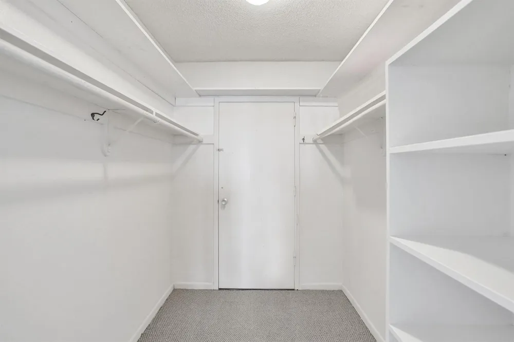 2500 NE 48TH LANE #606 Fort Lauderdale, FL 33308