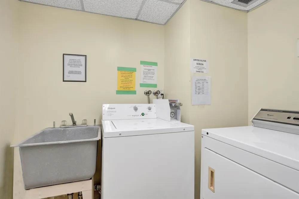 2500 NE 48TH LANE #606 Fort Lauderdale, FL 33308