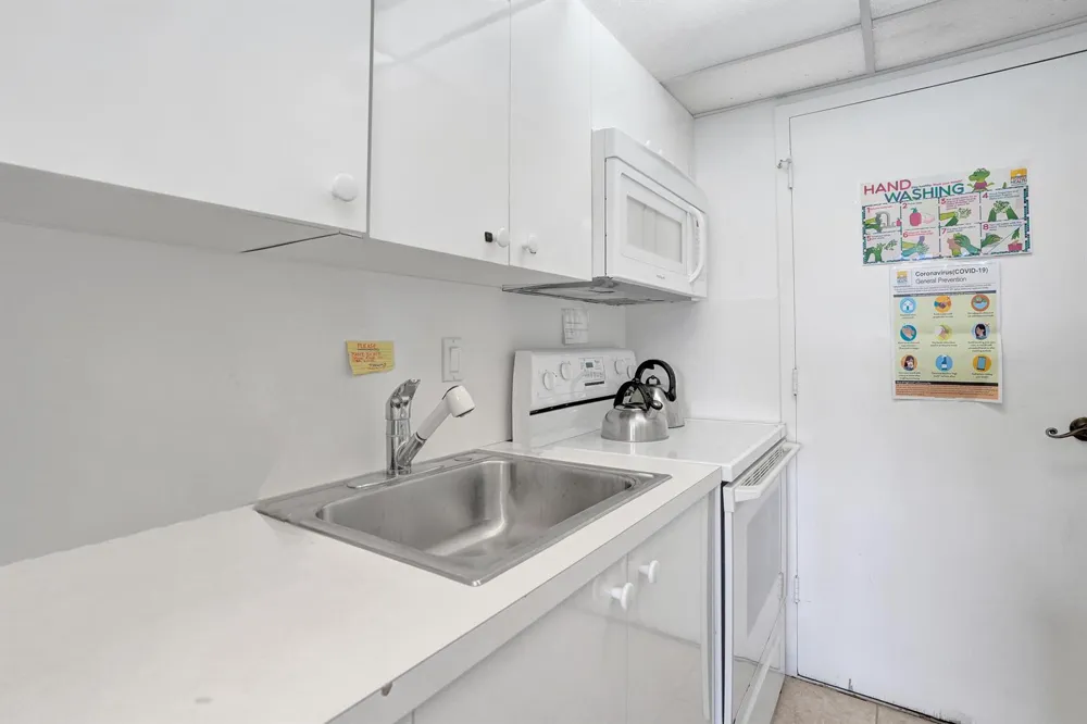 2500 NE 48TH LANE #606 Fort Lauderdale, FL 33308