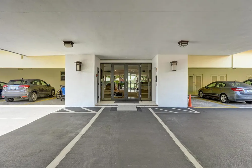2500 NE 48TH LANE #606 Fort Lauderdale, FL 33308
