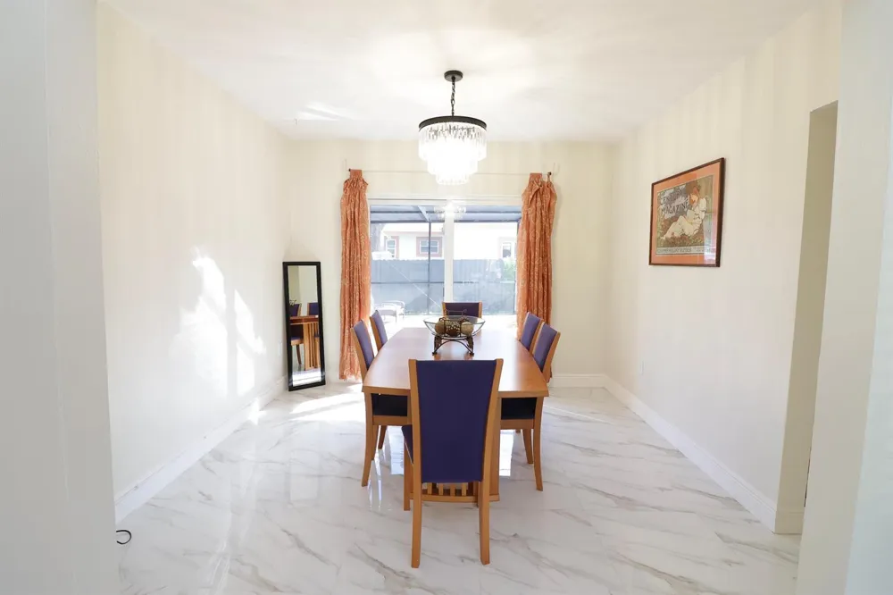 842 NE 154TH STREET Miami, FL 33162