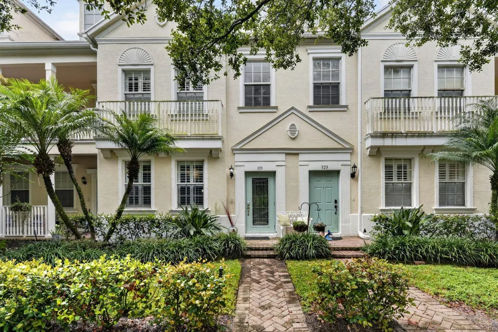 319 E BAY CEDAR CIRCLE Jupiter, FL 33458